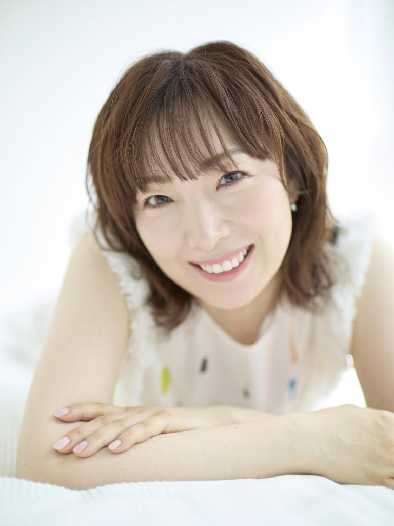 折笠 富美子